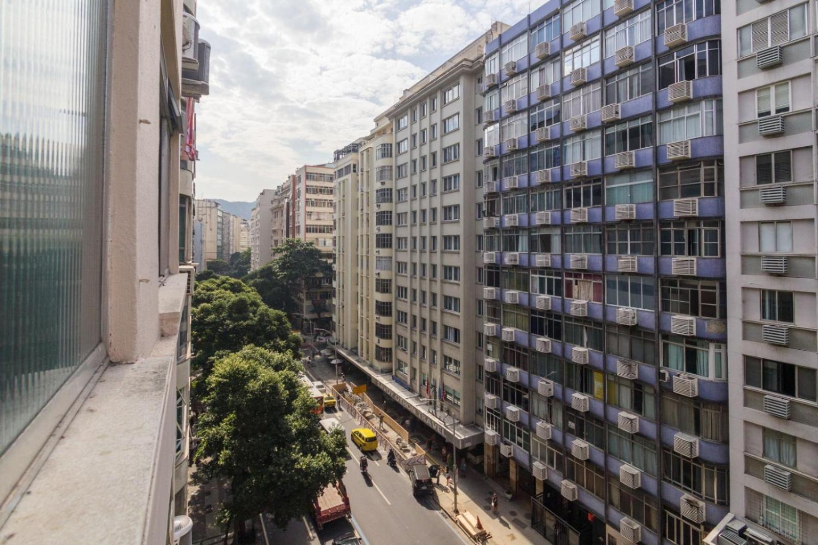 Bom E Barato A 200 Metros Da - Av Copacabana 1032 Ap 705 * Rio de Janeiro