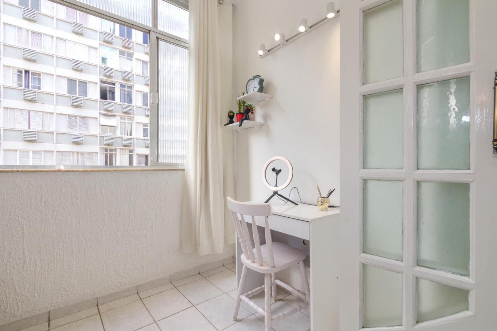 Bom E Barato A 200 Metros Da - Av Copacabana 1032 Ap 705 Appartement *