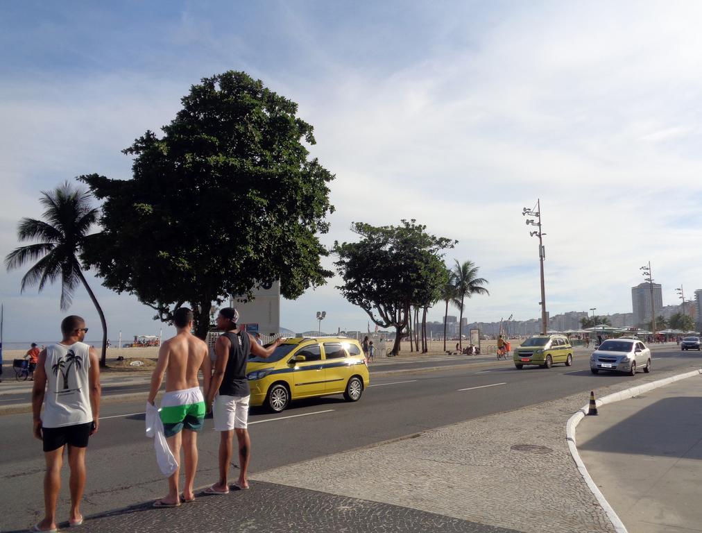 Bom E Barato A 200 Metros Da - Av Copacabana 1032 Ap 705 Rio de Janeiro