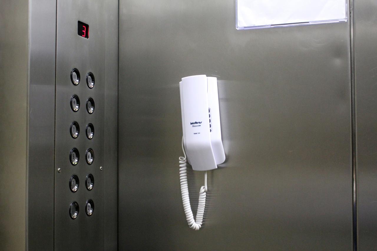 Bom E Barato A 200 Metros Da - Av Copacabana 1032 Ap 705 Rio de Janeiro