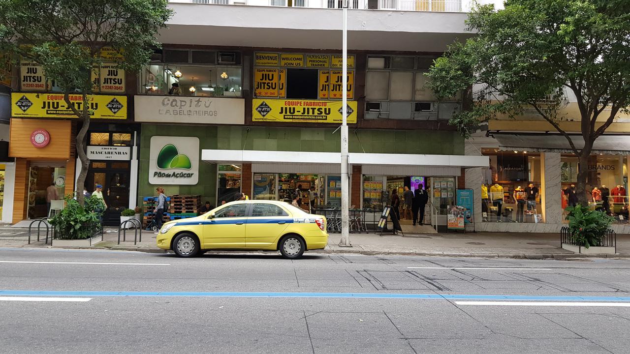 Bom E Barato A 200 Metros Da - Av Copacabana 1032 Ap 705 * Rio de Janeiro